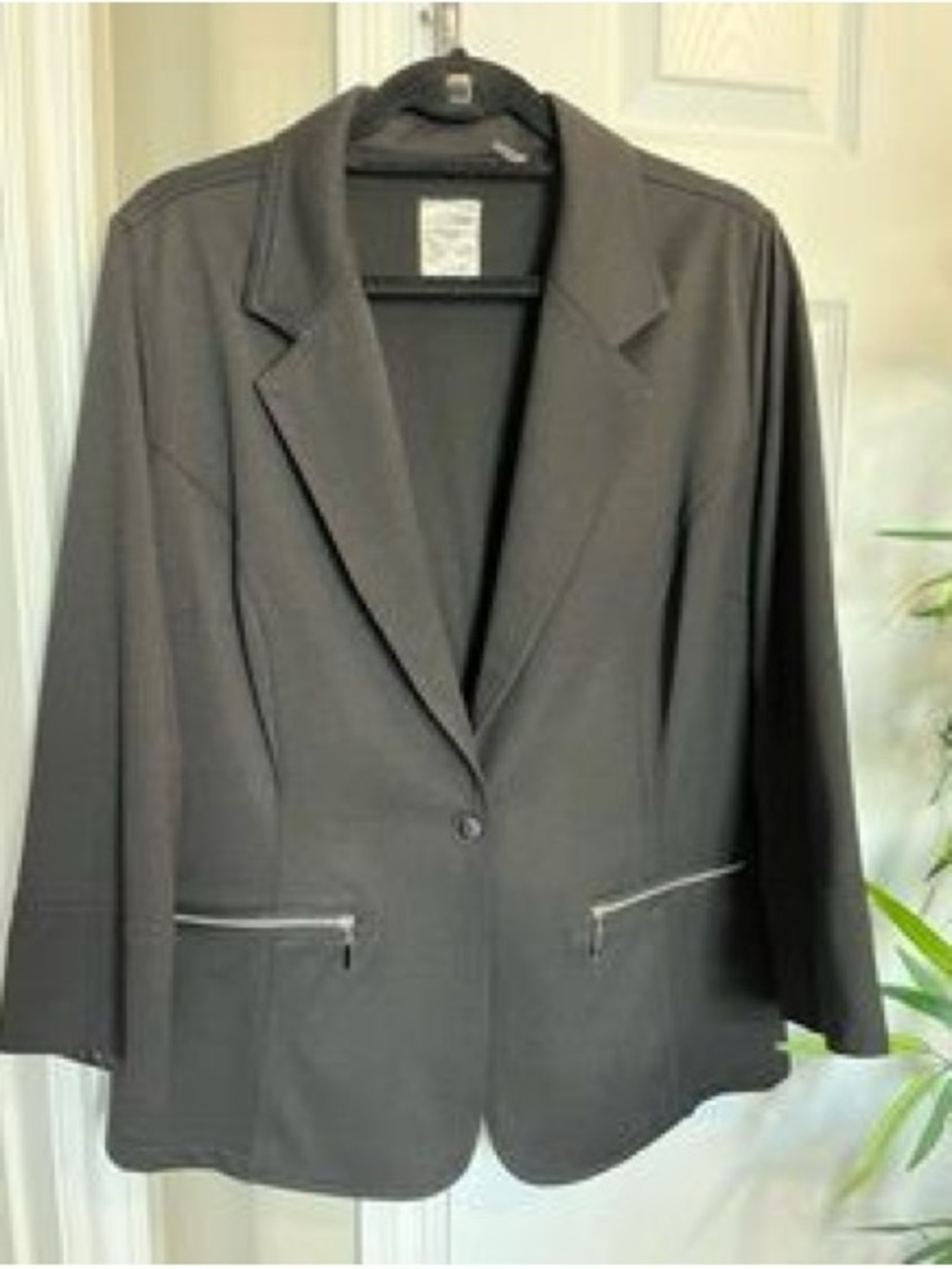 Cavalini Women’s Classic Black Blazer Jacket Zippers Button Front Size 2X